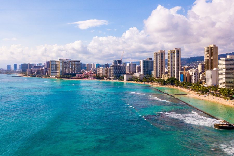 vista-aerea-muro-waikiki-diamond-head-honolulu-ee_181624-39195